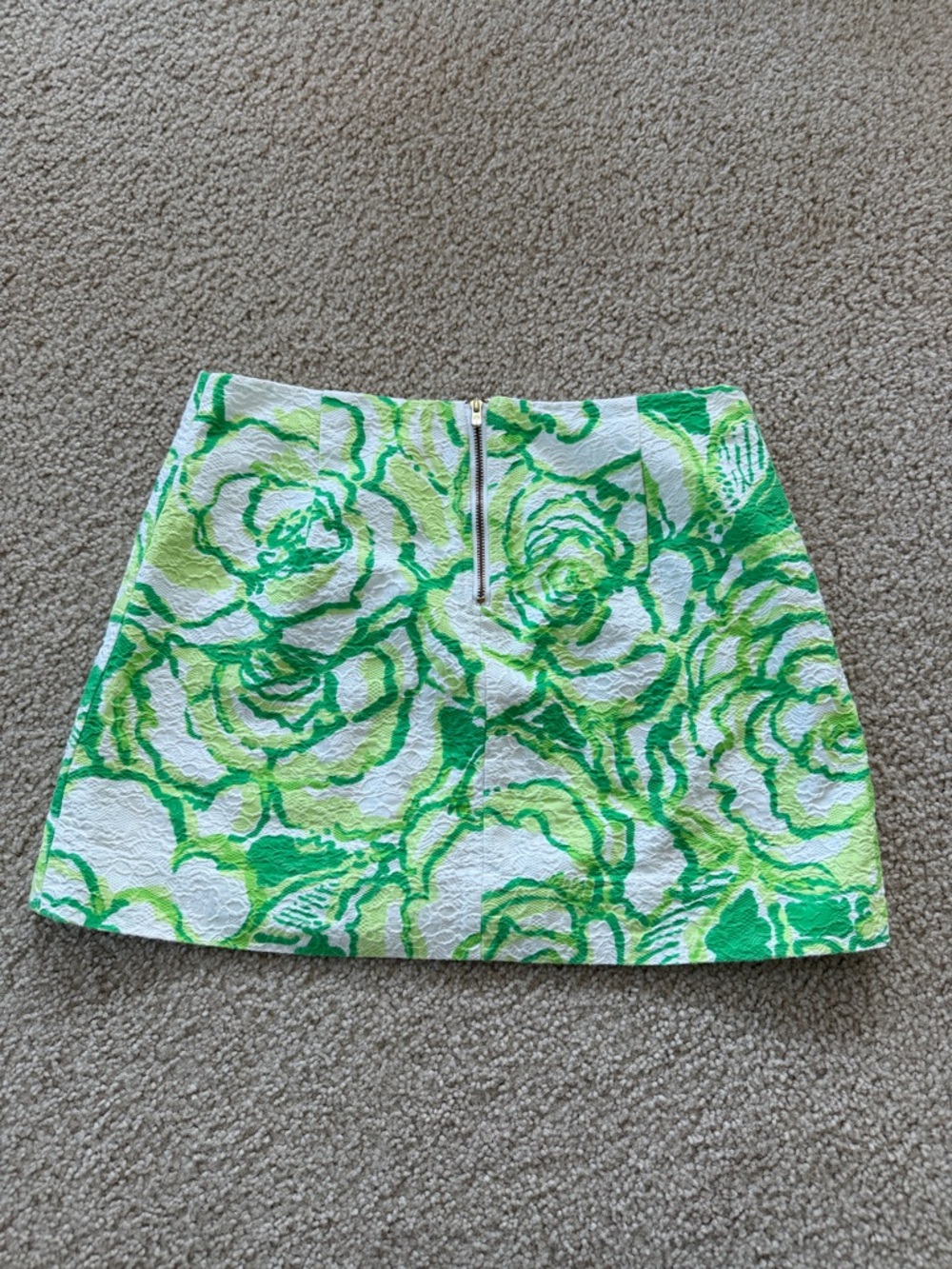 Lilly Pulitzer White and Green Floral Crochet-Trim Mini Skirt - Picture 2 of 3